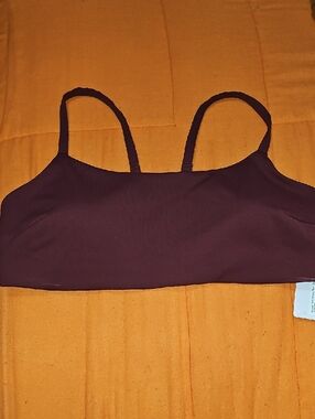 Lululemon Wunder Train Strappy Racer Bra!! BBAY! 12 C/D